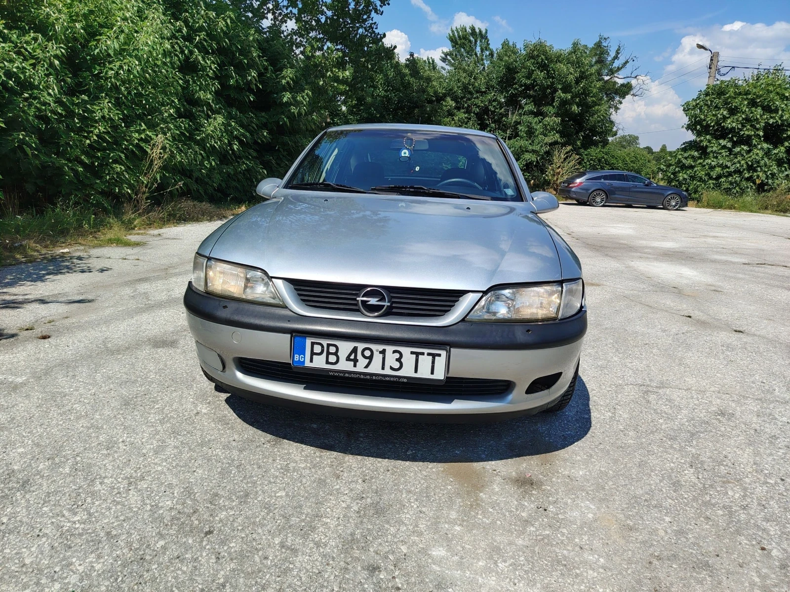 Opel Vectra 1.6 Газ/Бензин