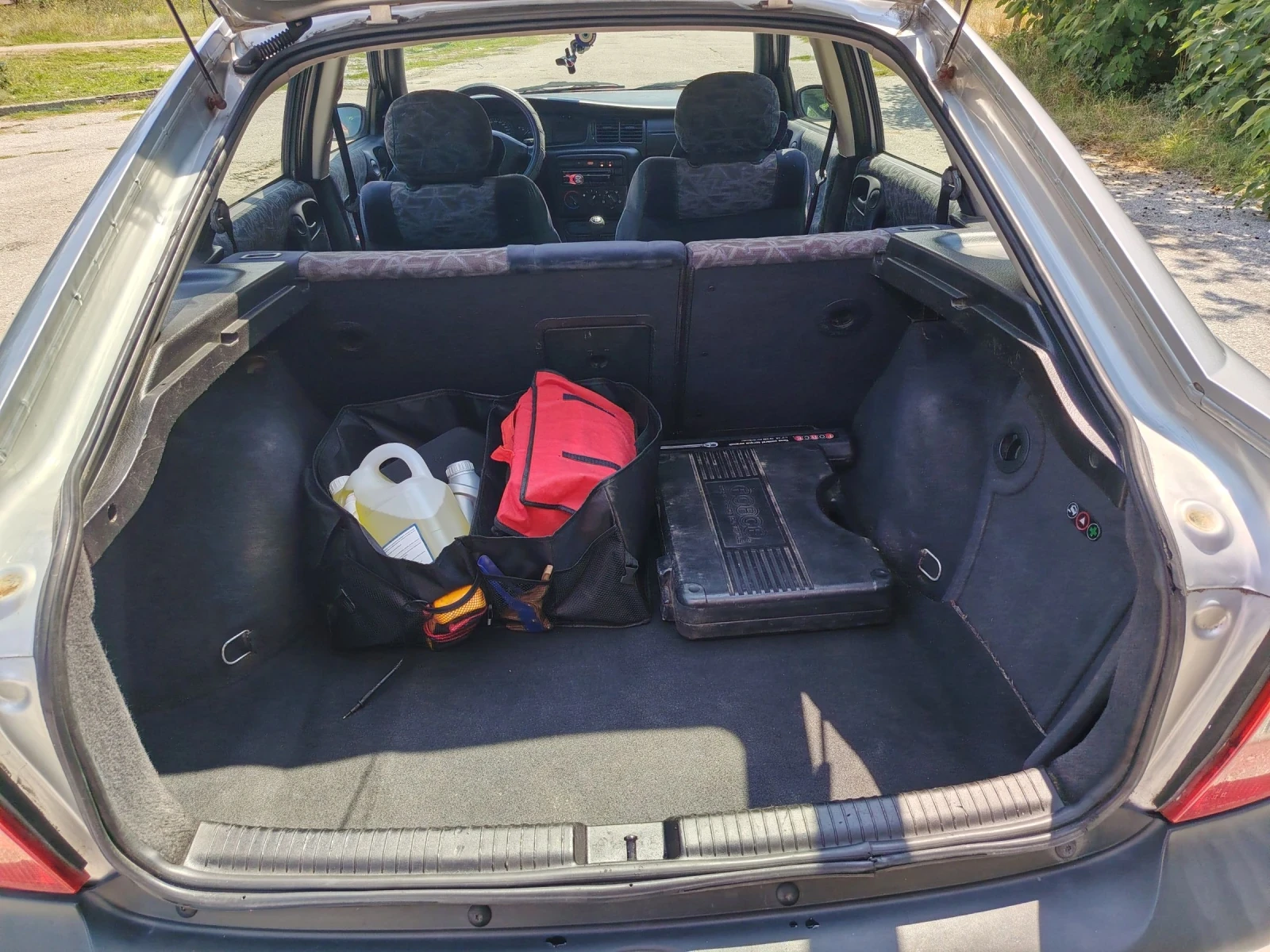 Opel Vectra 1.6 Газ/Бензин, снимка 13 - Автомобили и джипове - 55121075