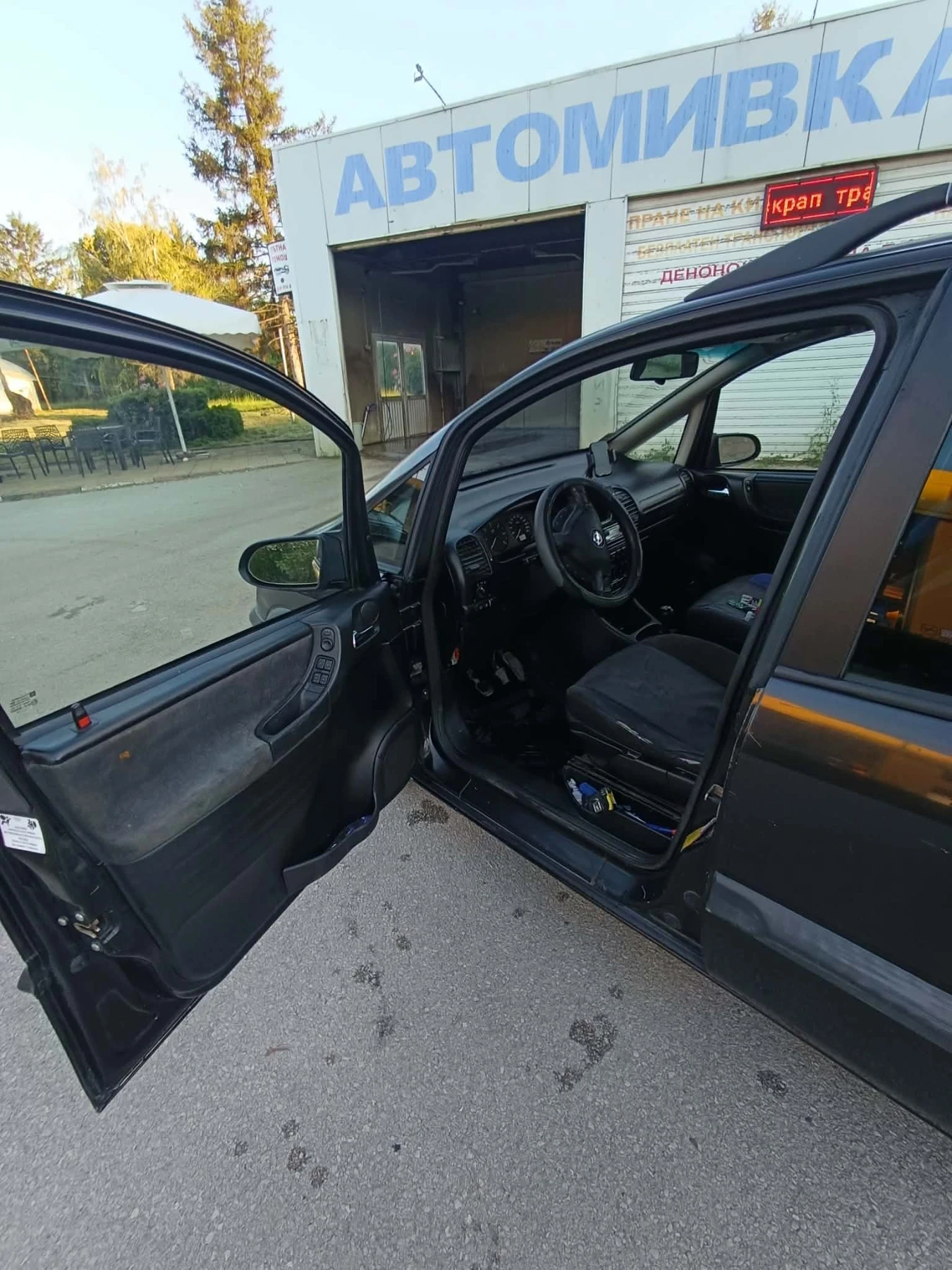 Opel Zafira 2.0dizel, снимка 2 - Автомобили и джипове - 55152447