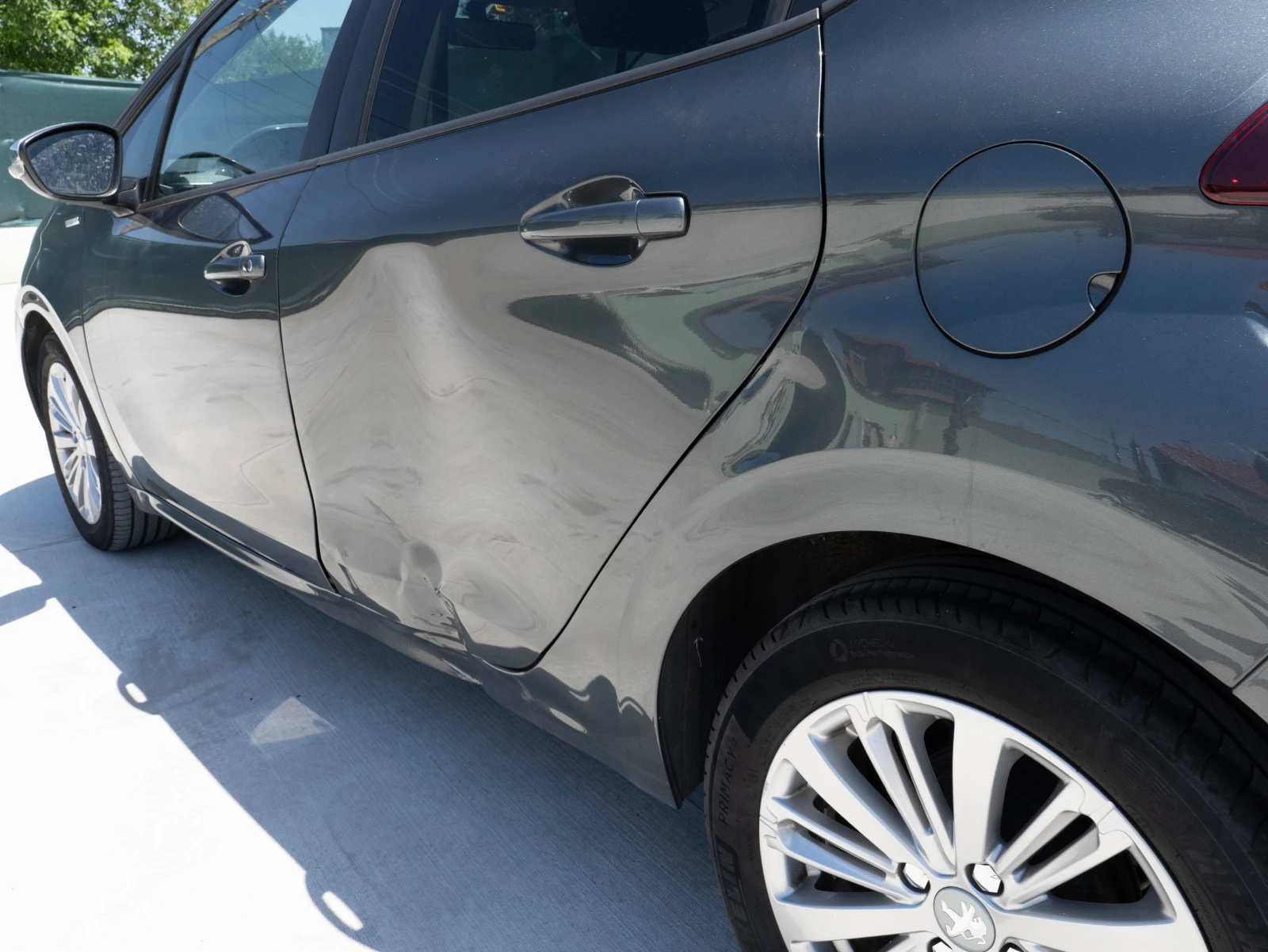 Peugeot 208 1, 6 HDI 75 ��. | Mobile.bg � ����������� 16