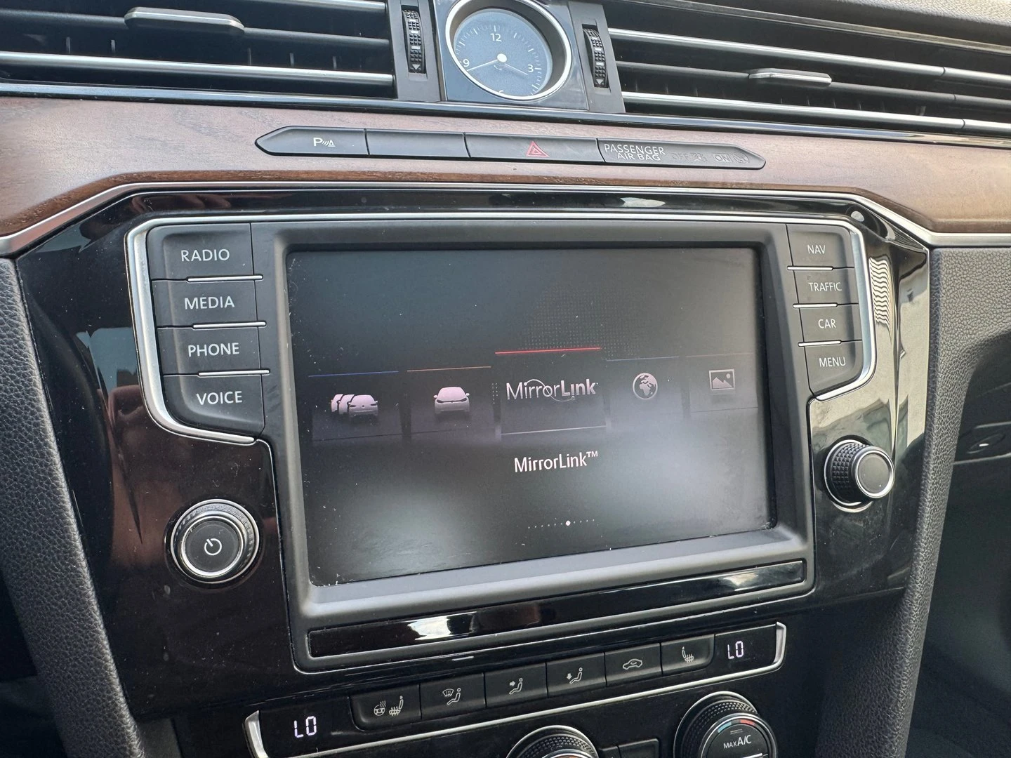 VW Passat, снимка 15 - Автомобили и джипове - 56420689