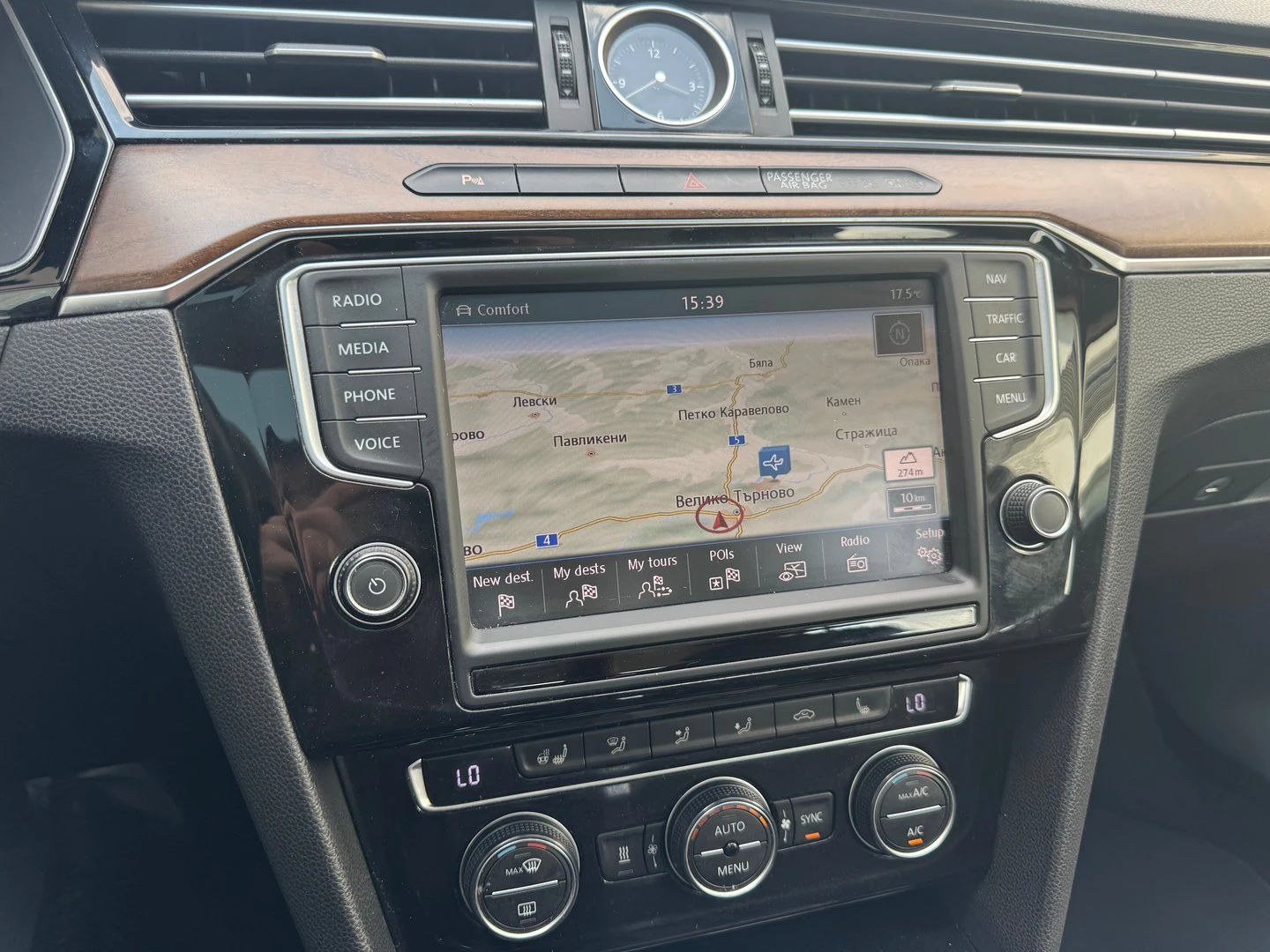 VW Passat, снимка 17 - Автомобили и джипове - 56420689