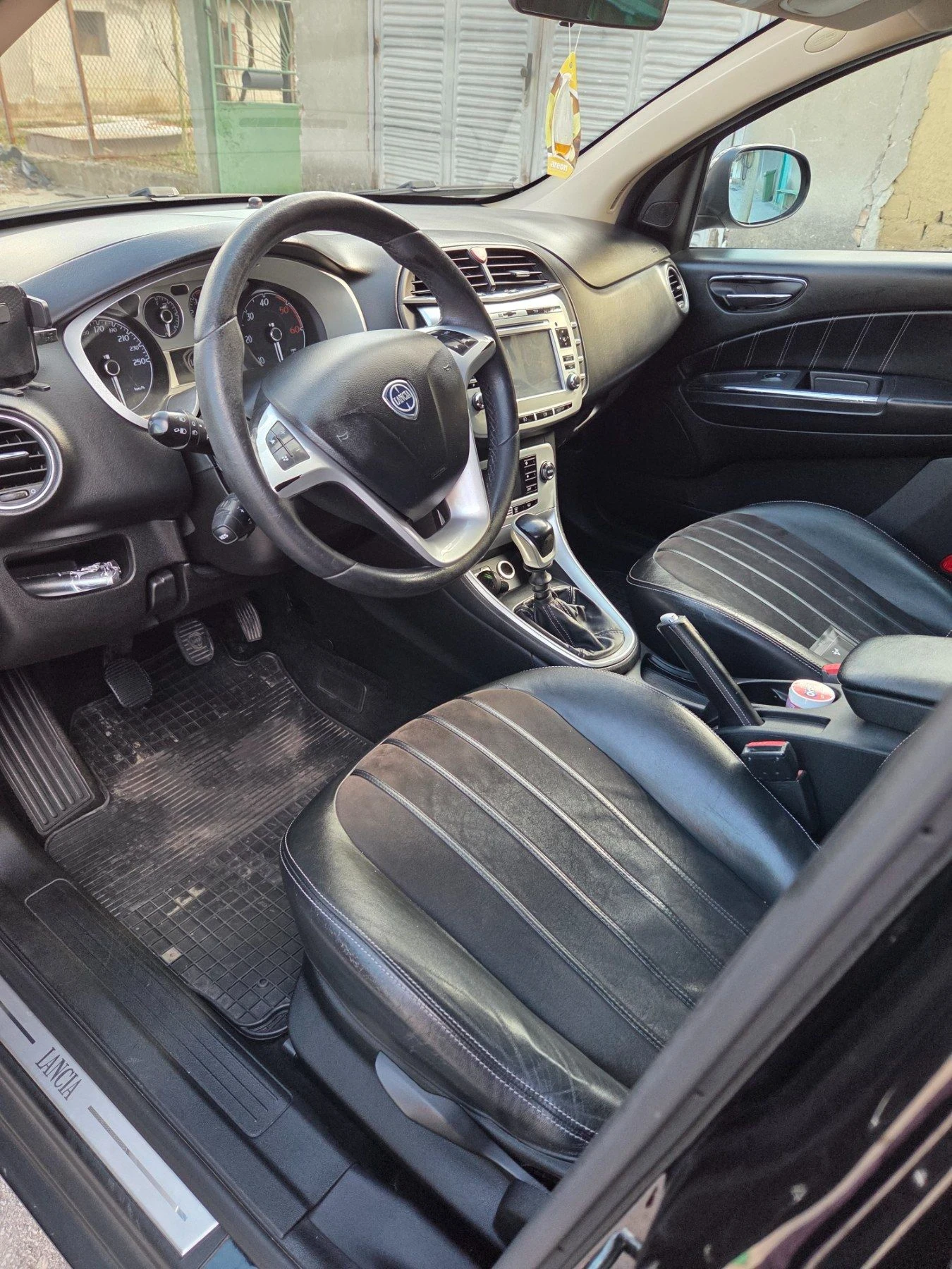 Lancia Delta, снимка 6 - Автомобили и джипове - 56202826