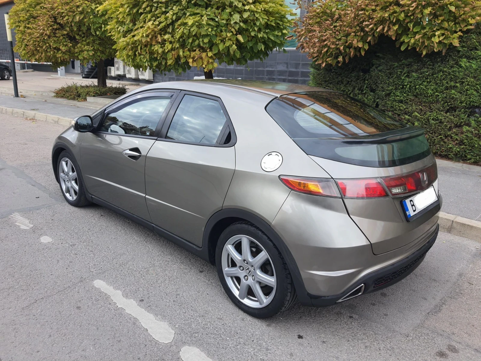 Honda Civic 2.2D Limited Edition, снимка 6 - Автомобили и джипове - 56576120