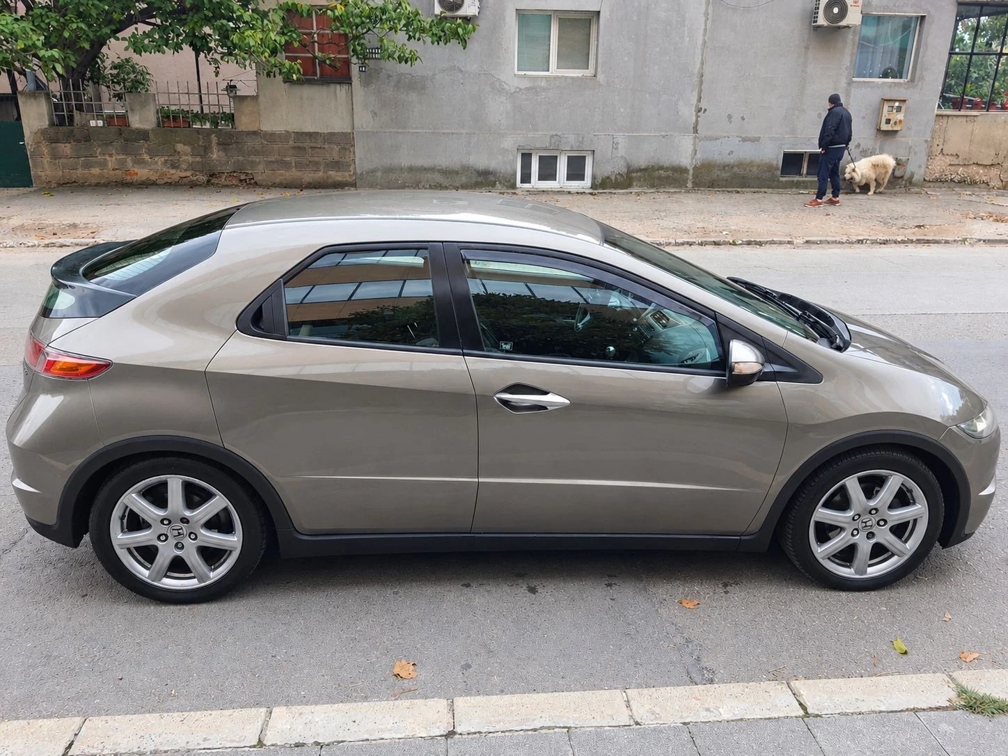 Honda Civic 2.2D Limited Edition, снимка 4 - Автомобили и джипове - 56576120