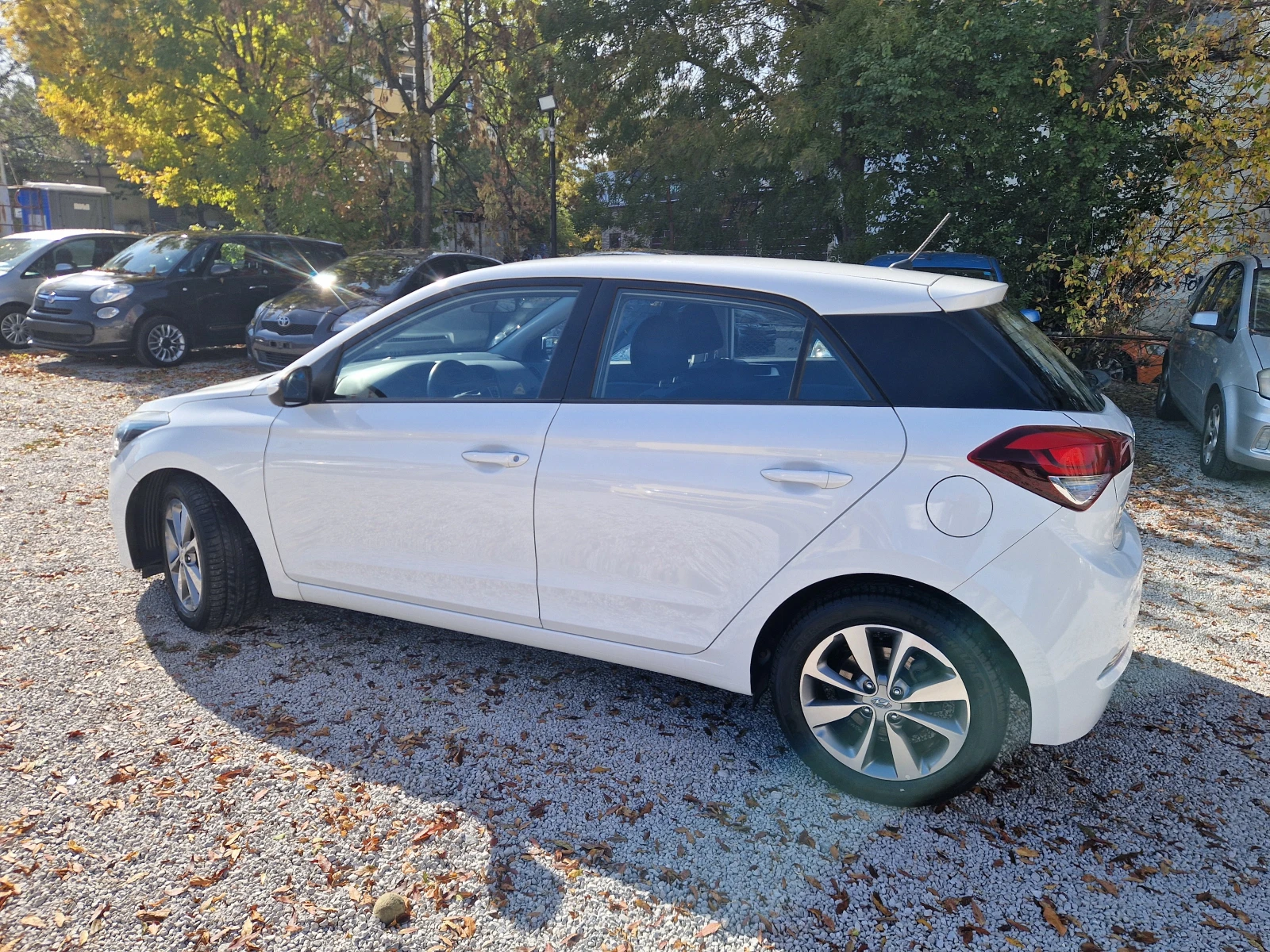 Hyundai I20 1.2i/50 ���.��!!! | Mobile.bg � ����������� 8