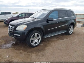 Mercedes-Benz GL 550 * 4MATIC* КОЖА* ПОДГРЕВ* ПАНОРАМА* TV* FULL* , снимка 2
