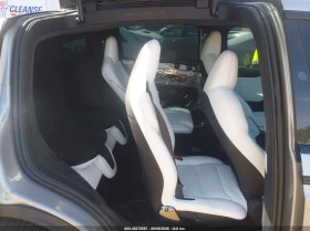 Tesla Model X All-Wheel Drive, снимка 8