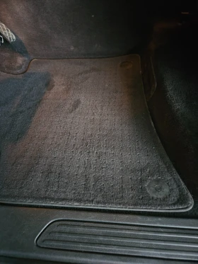 VW Touareg - 12500 € / 24447.88 лв. - 35531966 15