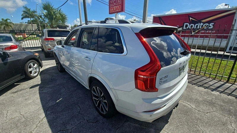 Volvo Xc90 Momentum 7-Passenger* ПОДГРЕВ* KEYLESS, снимка 3 - Автомобили и джипове - 47970384