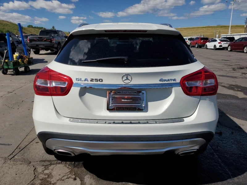 Mercedes-Benz GLA 250 4MATIC* Пано* Keyless* Подгрев* Камера* , снимка 6 - Автомобили и джипове - 48389511