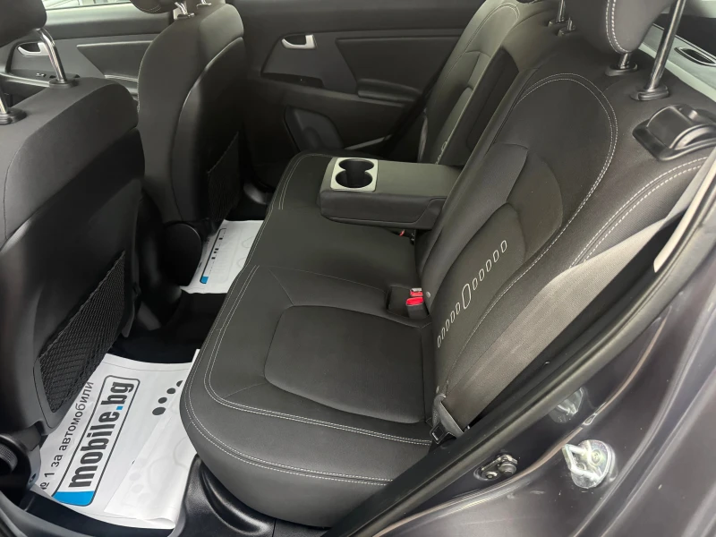 Kia Sportage 1.7 Diesel, снимка 9 - Автомобили и джипове - 52653997