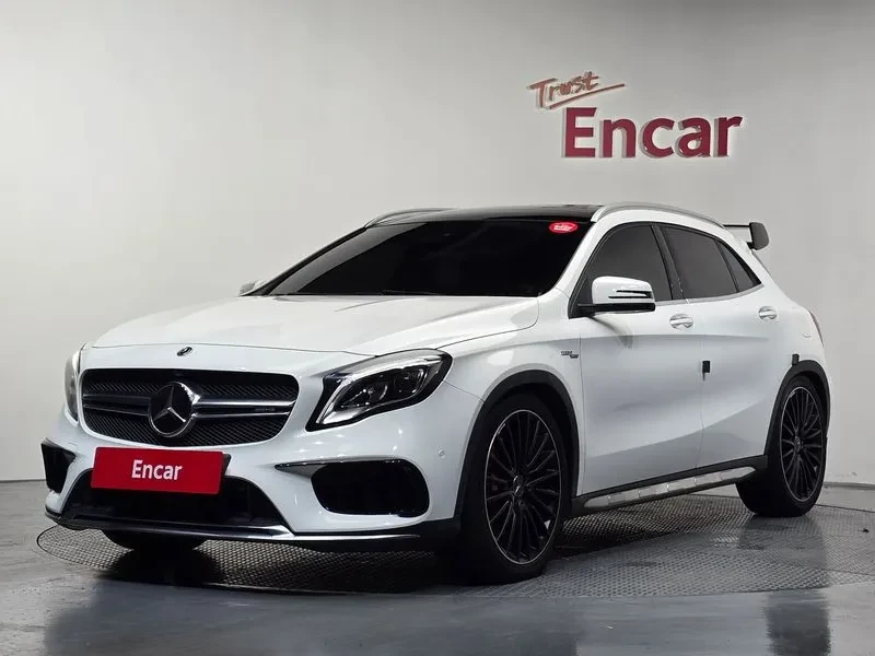 Mercedes-Benz GLA 45AMG LINE/4 MATIC/ПАНОРАМА/ЧЕРВЕН ШЕВ