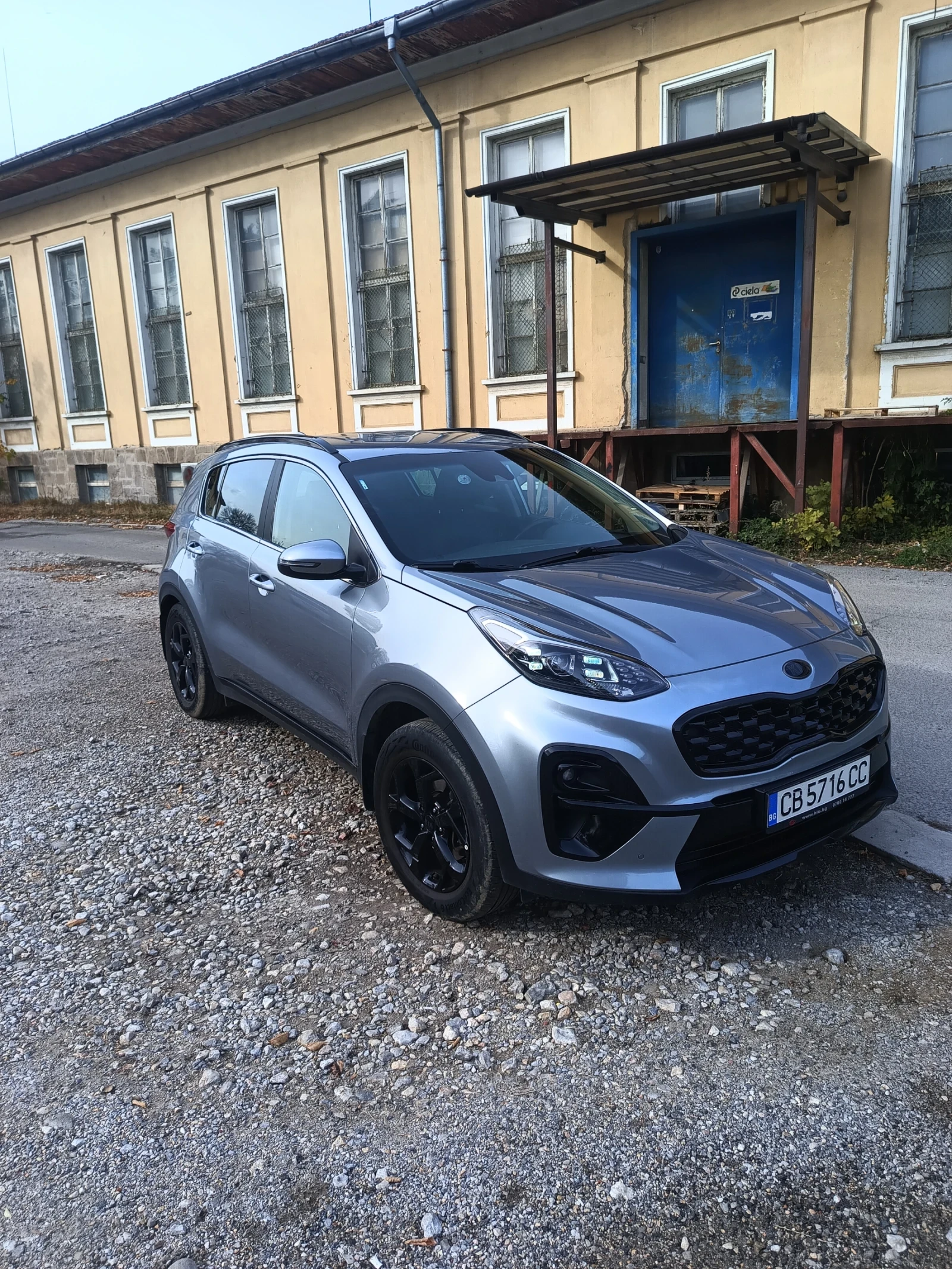 Kia Sportage 1, 6 GDI BLACK EDITION 4x4, снимка 1