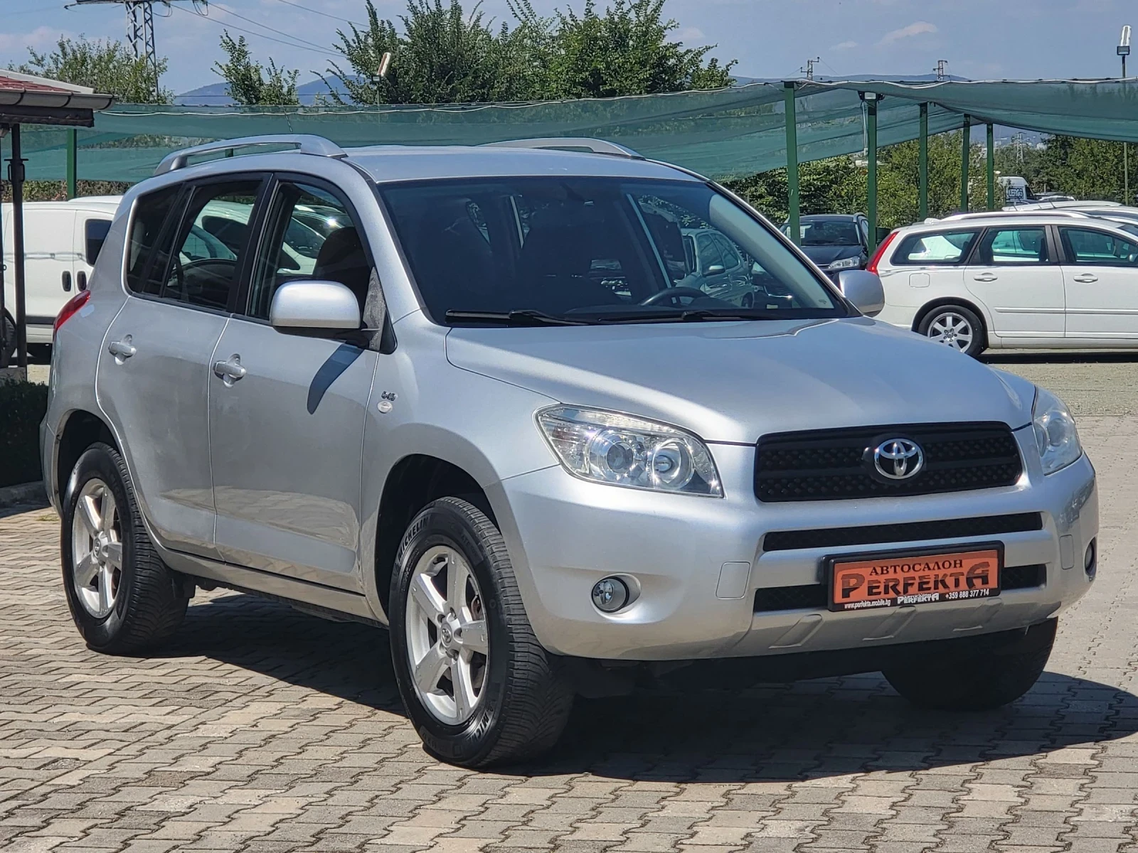 Toyota Rav4 2.2 D4D 136 к.с - изображение 5