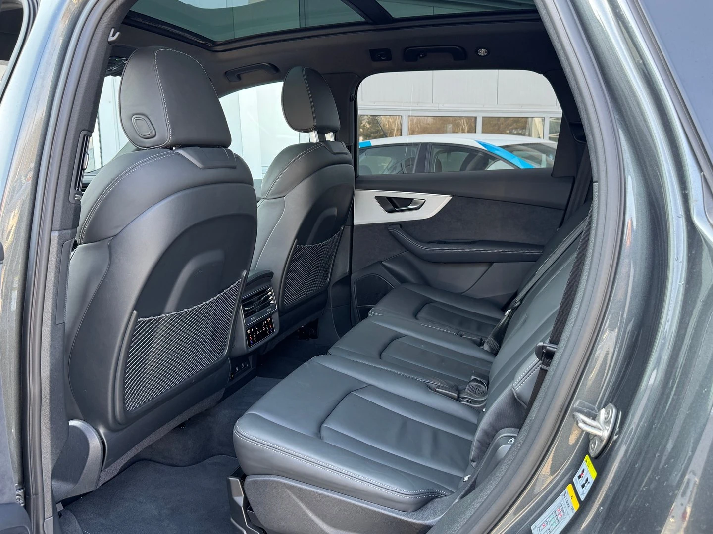 Audi SQ7 TFSI quattro | Mobile.bg   8