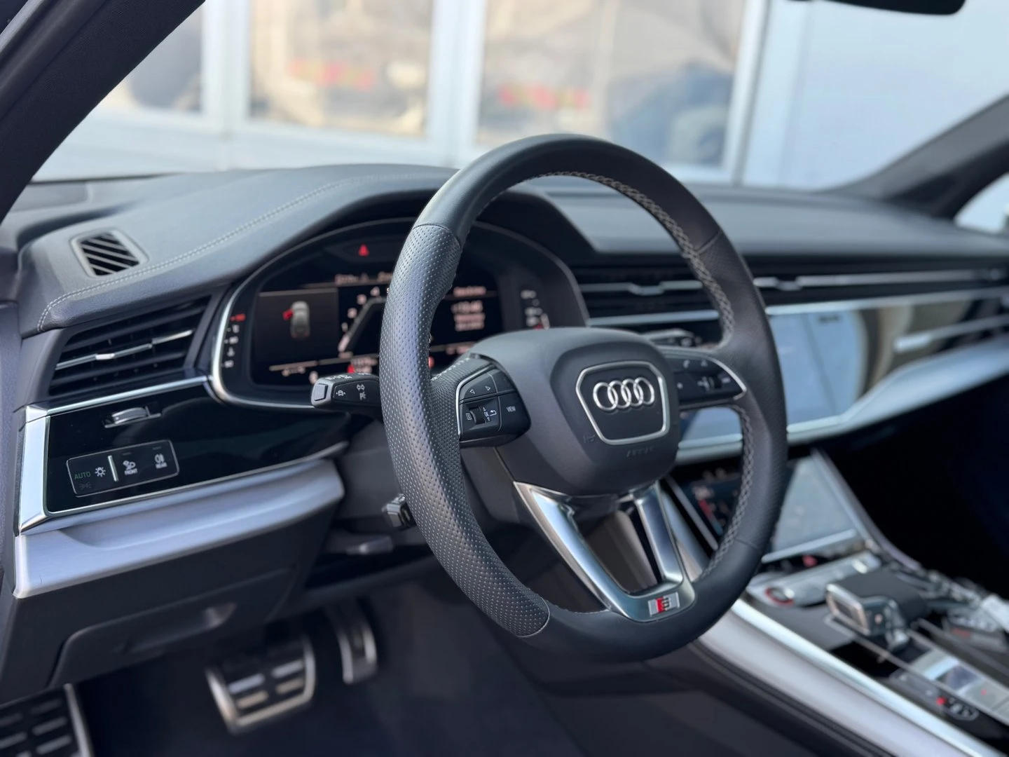 Audi SQ7 TFSI quattro | Mobile.bg   12