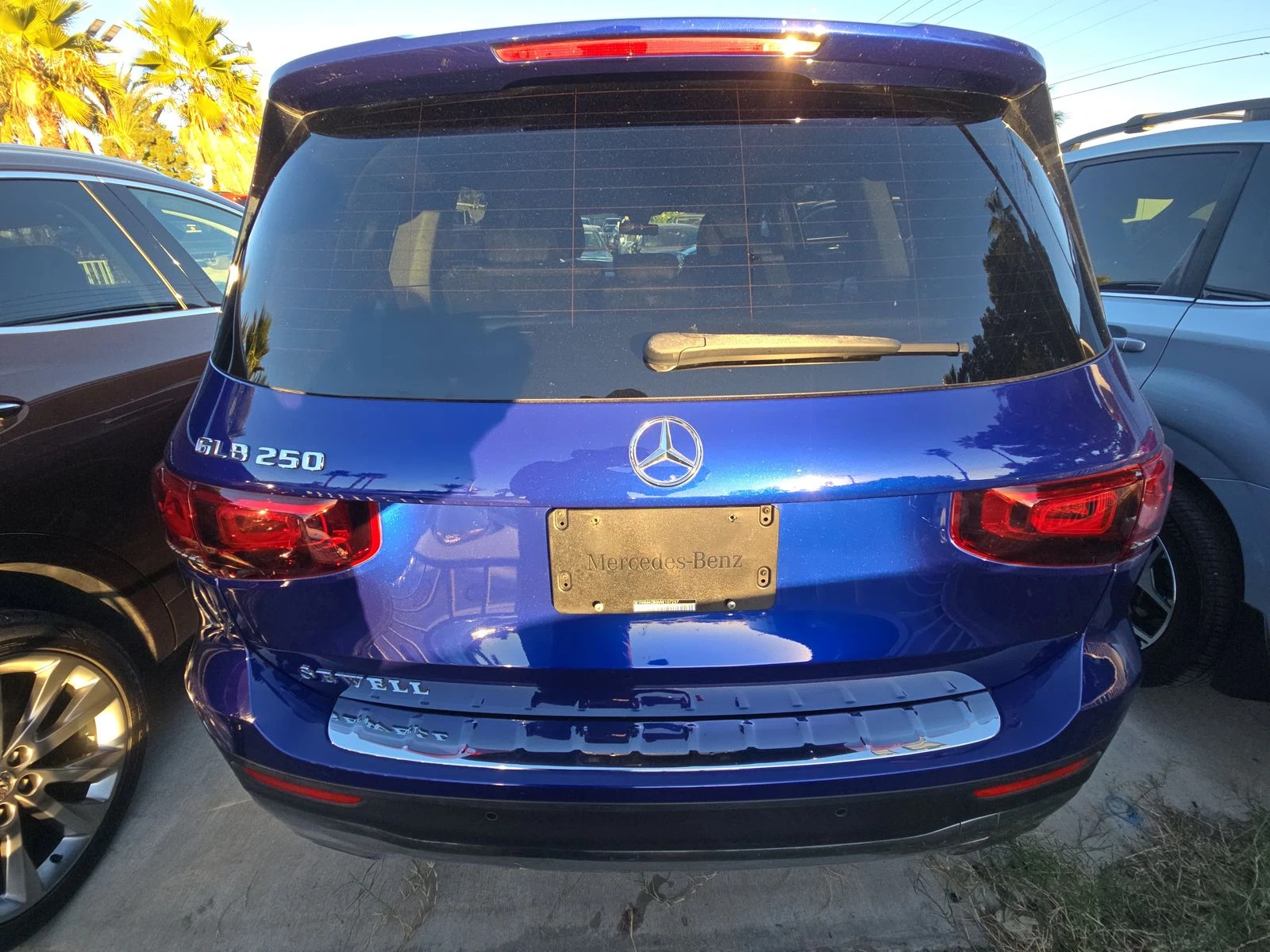 Mercedes-Benz GLB FULL DIGITAL/PANO/KEYLESS/LANE ASSIST - изображение 6