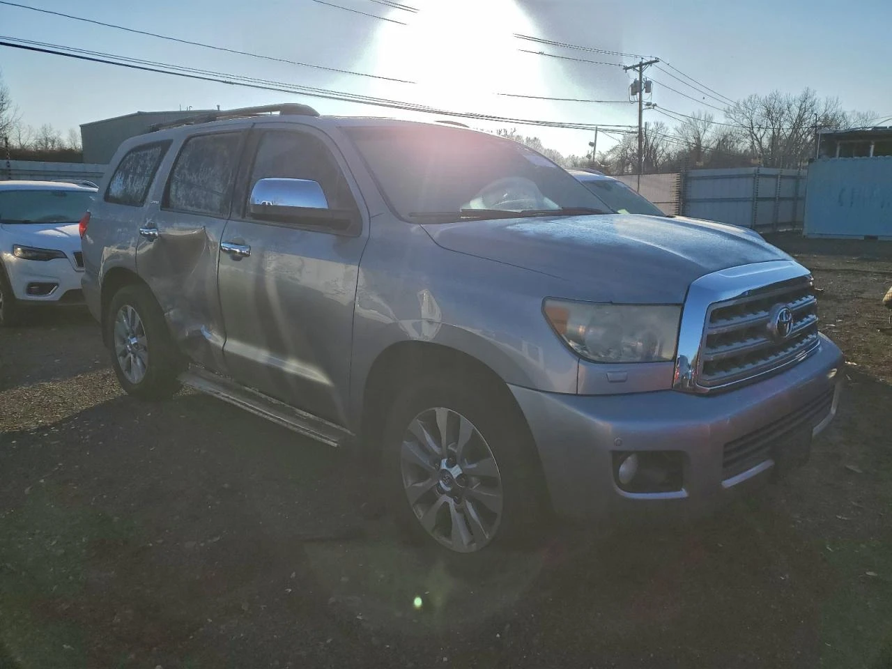 Toyota Sequoia LIMITED* КОЖА* ПОДГРЕВ* КАМЕРА* ШИБИДАХ - изображение 3
