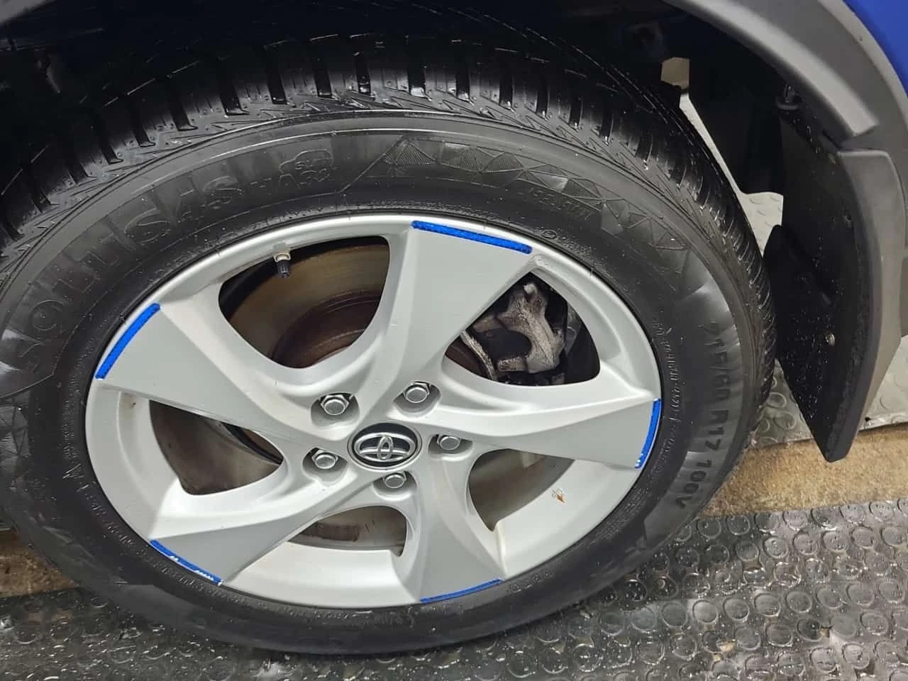 Toyota C-HR * FWD * CARFAX * ���� �� �� | Mobile.bg � ����������� 16