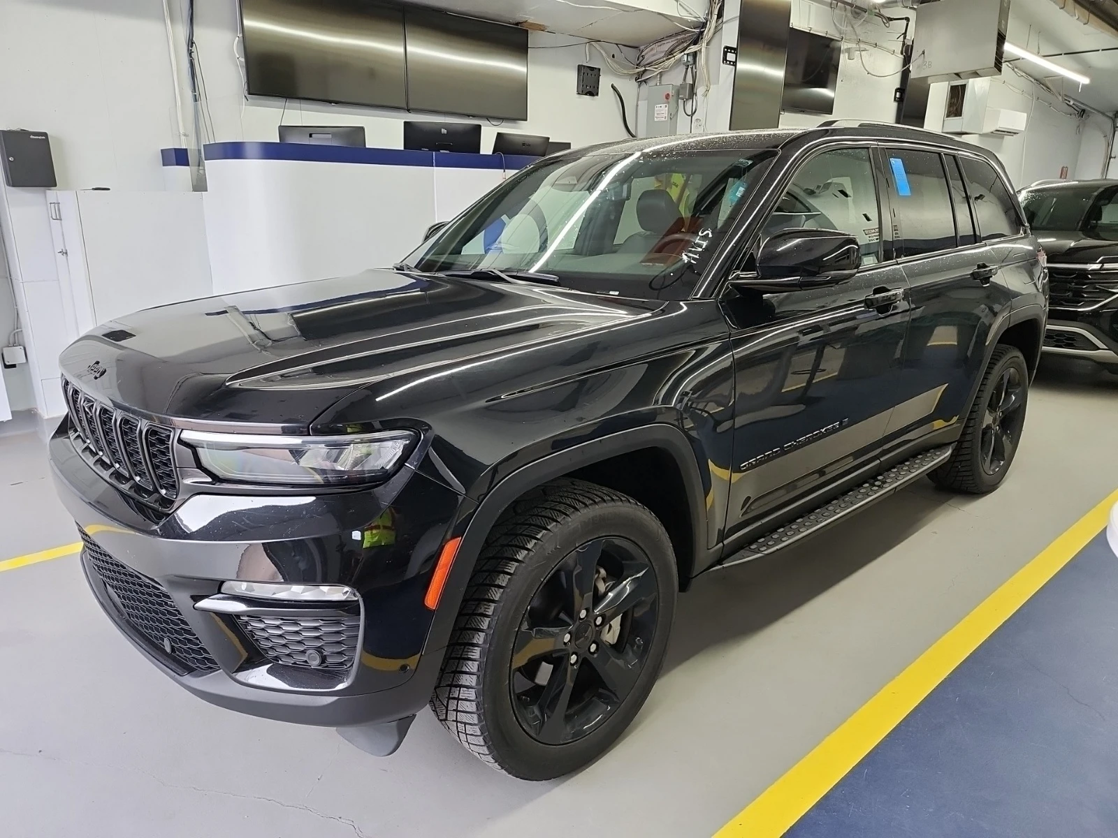 Jeep Grand cherokee LIMITED * AWD * ЧЕРЕН САЛОН * CARFAX * 