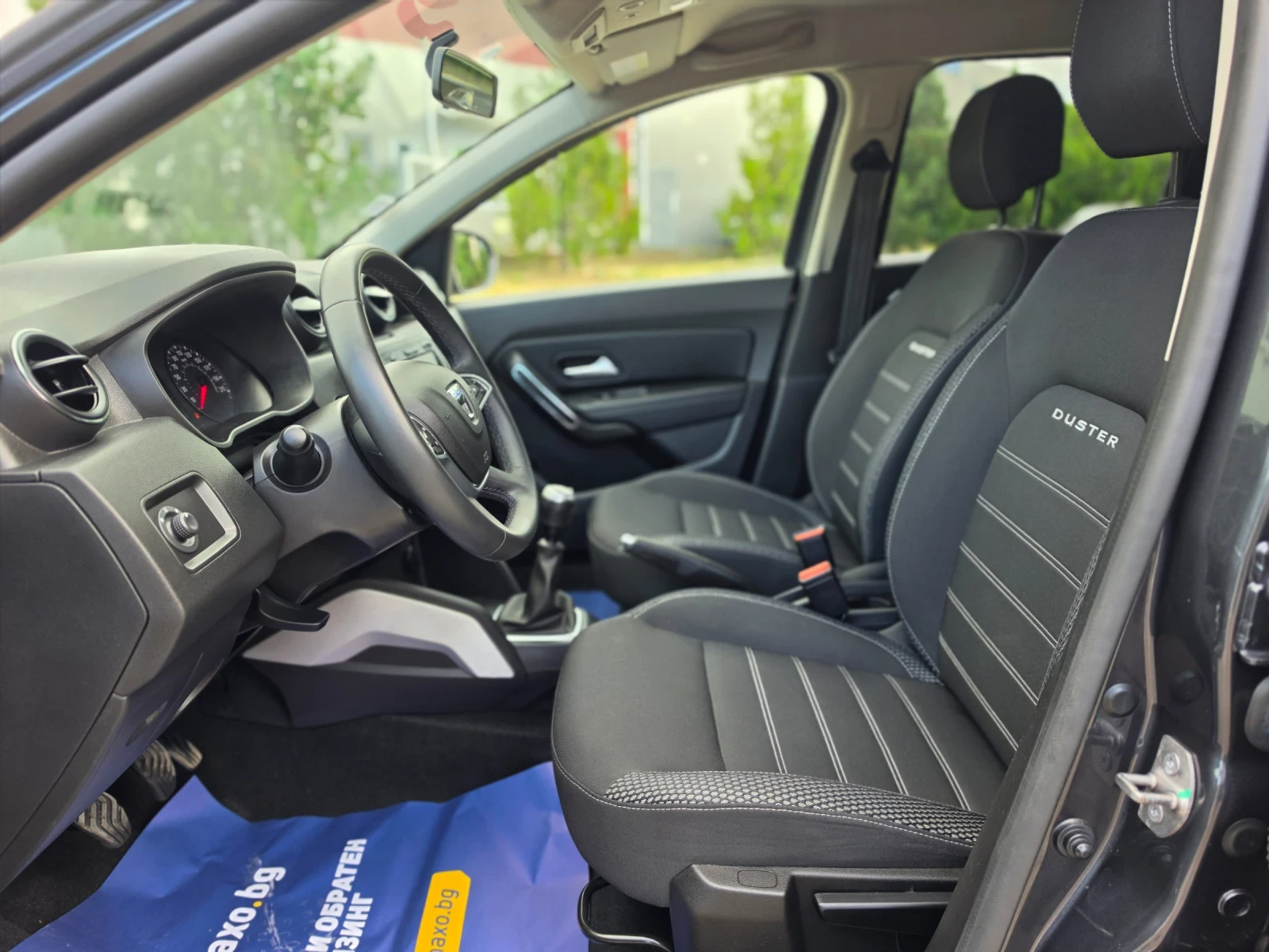 Dacia Duster 1.5dCi 116hp * КАМЕРА * НАВИ * 4х4 * 67000 км!! * , снимка 12 - Автомобили и джипове - 54921210