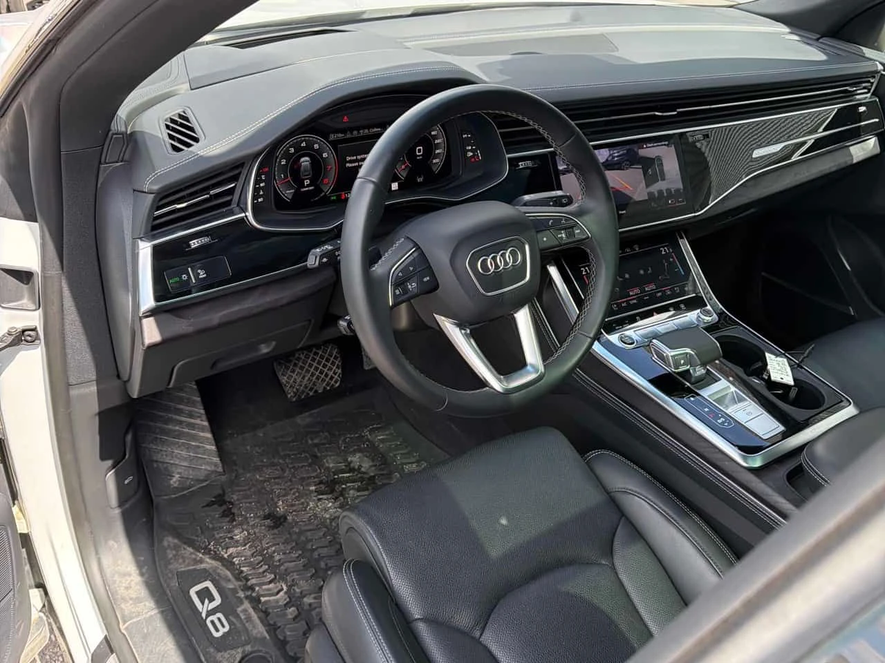 Audi Q8 Technik/ПАНОРАМА/ДИСТРОНИК/360/ОБДУХВАНЕ, снимка 7 - Автомобили и джипове - 55006125