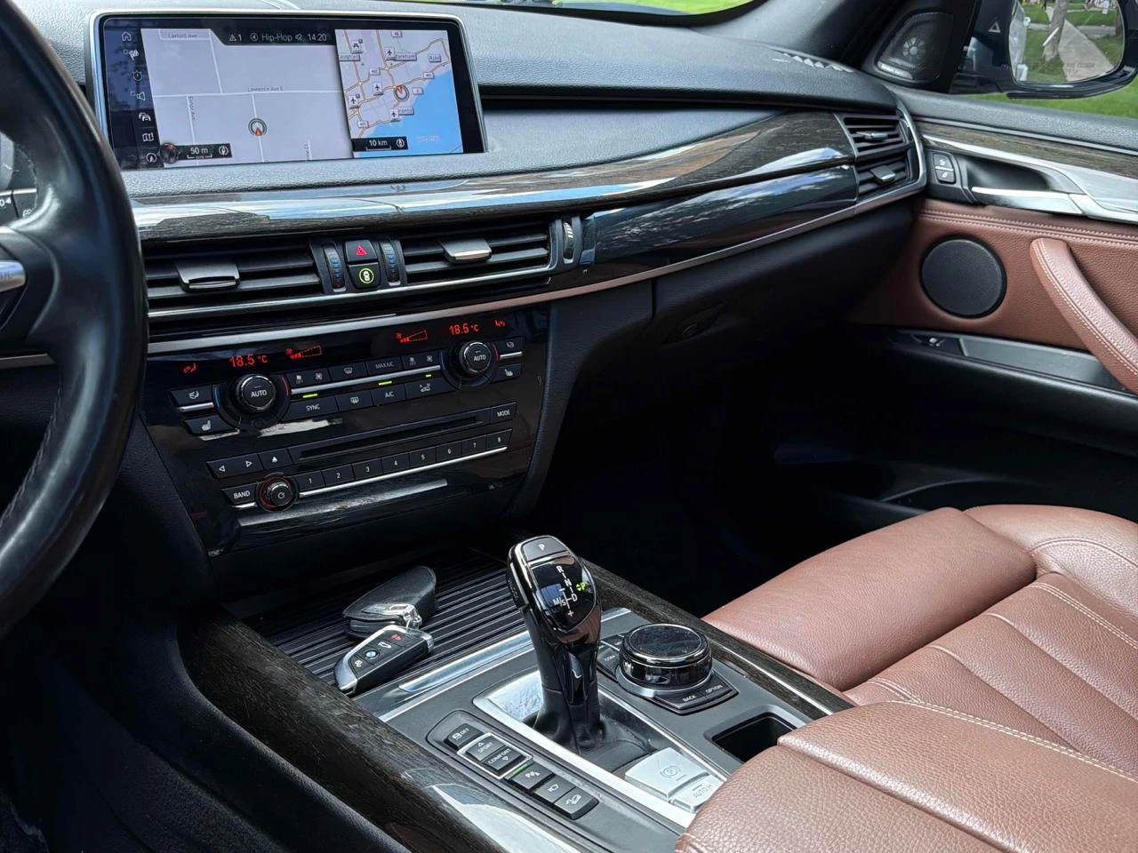 BMW X5 3.5d* 360* H&K* Вакум* HUD* Carplay* M pack* Пано, снимка 10 - Автомобили и джипове - 55844151