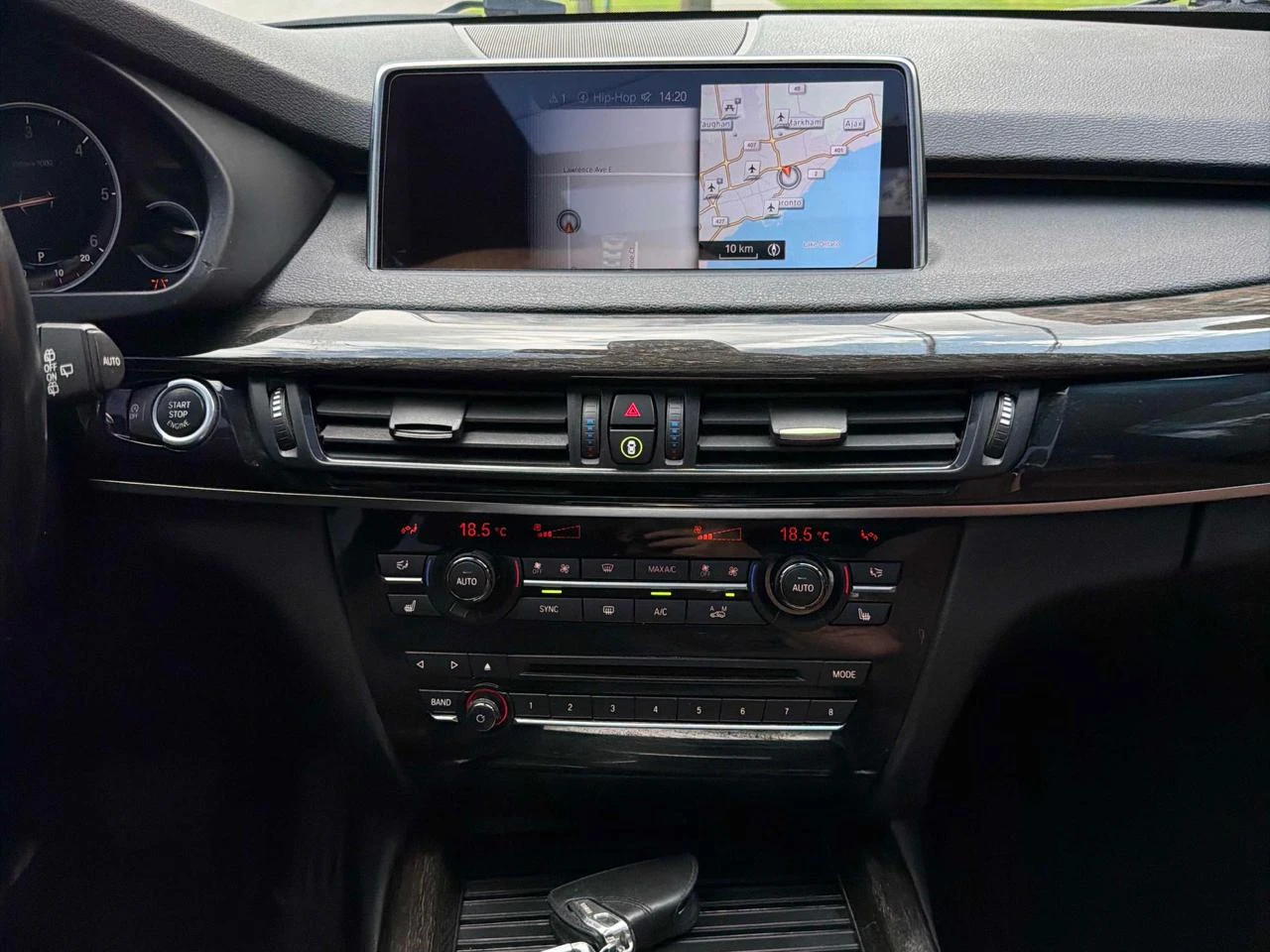 BMW X5 3.5d* 360* H&K* Вакум* HUD* Carplay* M pack* Пано, снимка 11 - Автомобили и джипове - 55844151