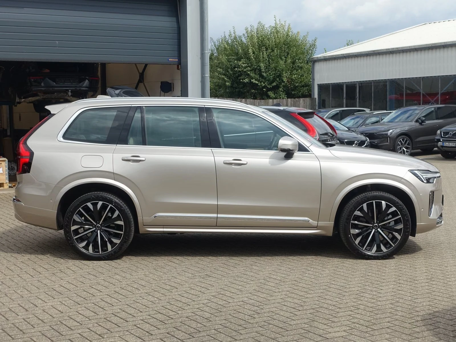 Volvo Xc90 T8 AWD Ultra Bright FourC 7seats, снимка 5 - Автомобили и джипове - 55845741
