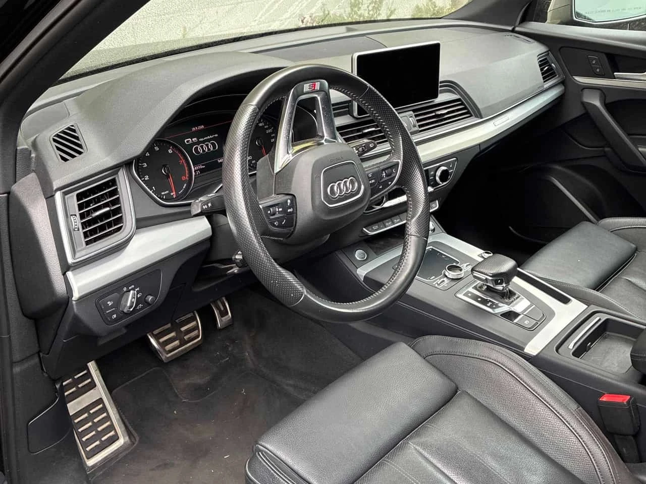 Audi Q5 * Progressiv * CARFAX* АВТОКРЕДИТ* , снимка 5 - Автомобили и джипове - 56274262
