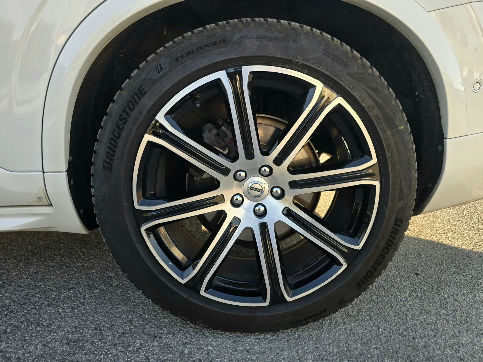 Volvo Xc90 inscription, снимка 9 - Автомобили и джипове - 56406461