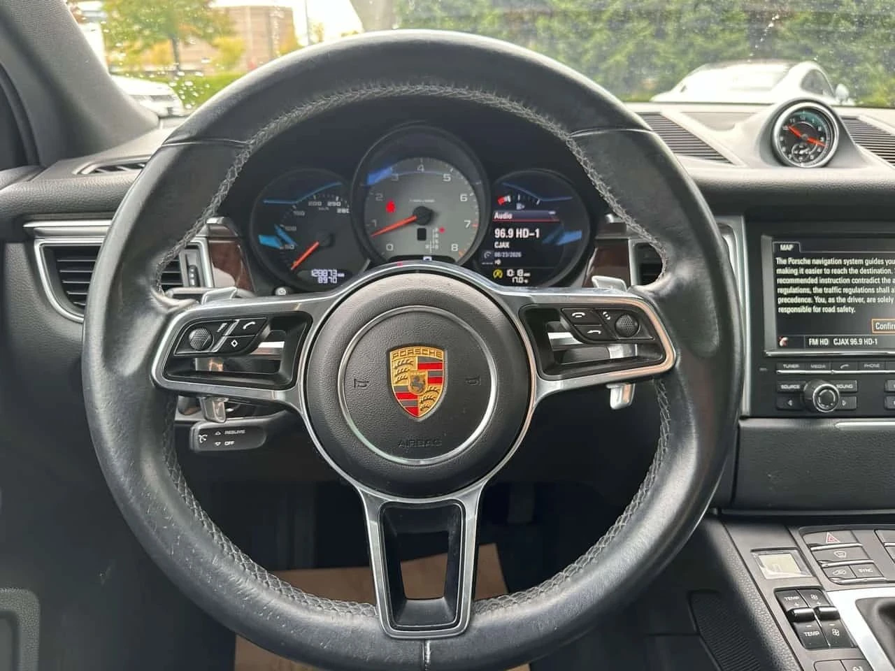 Porsche Macan, снимка 14 - Автомобили и джипове - 56688754