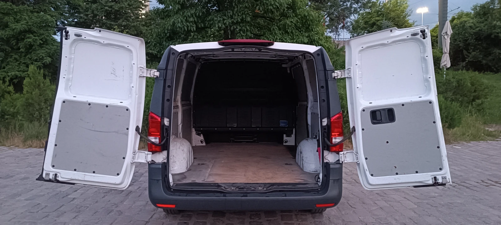 Mercedes-Benz Vito 111CDI - изображение 6