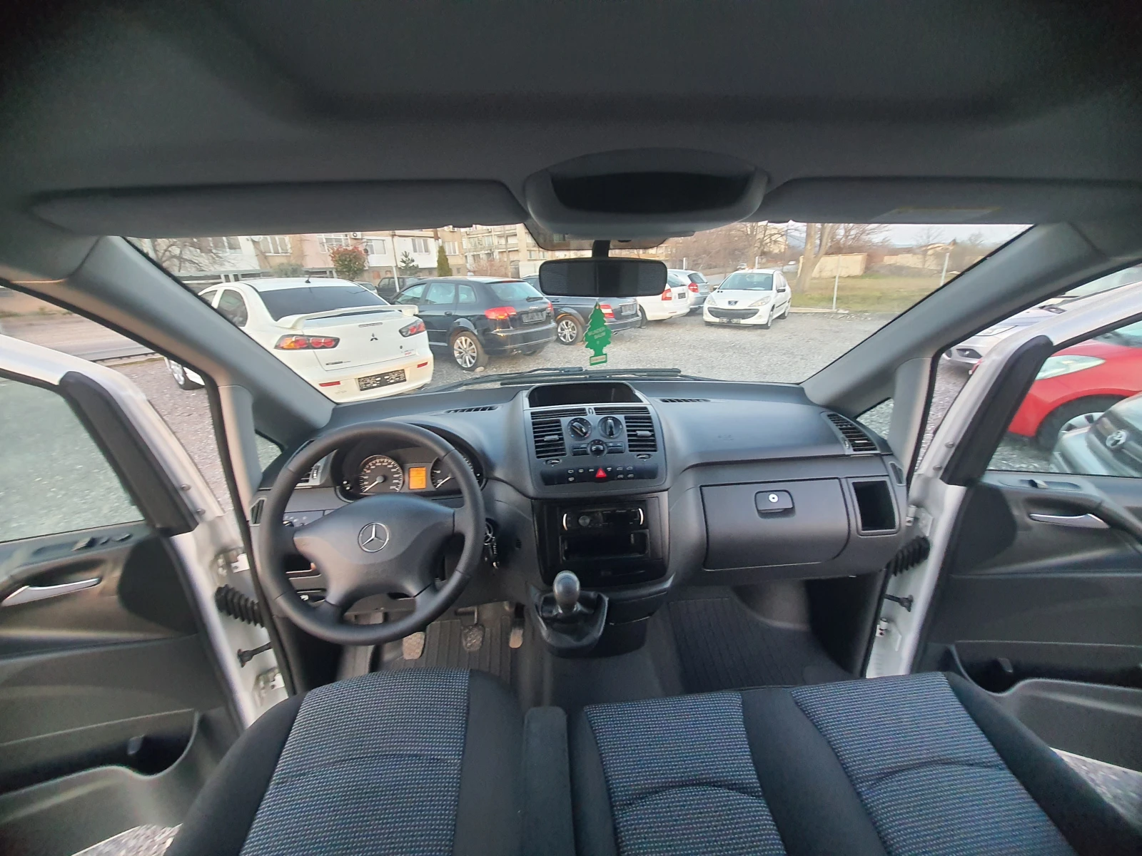 Mercedes-Benz Vito 113CDi-9-Местен-КЛИМАТИК, снимка 10 - Бусове и автобуси - 53854115