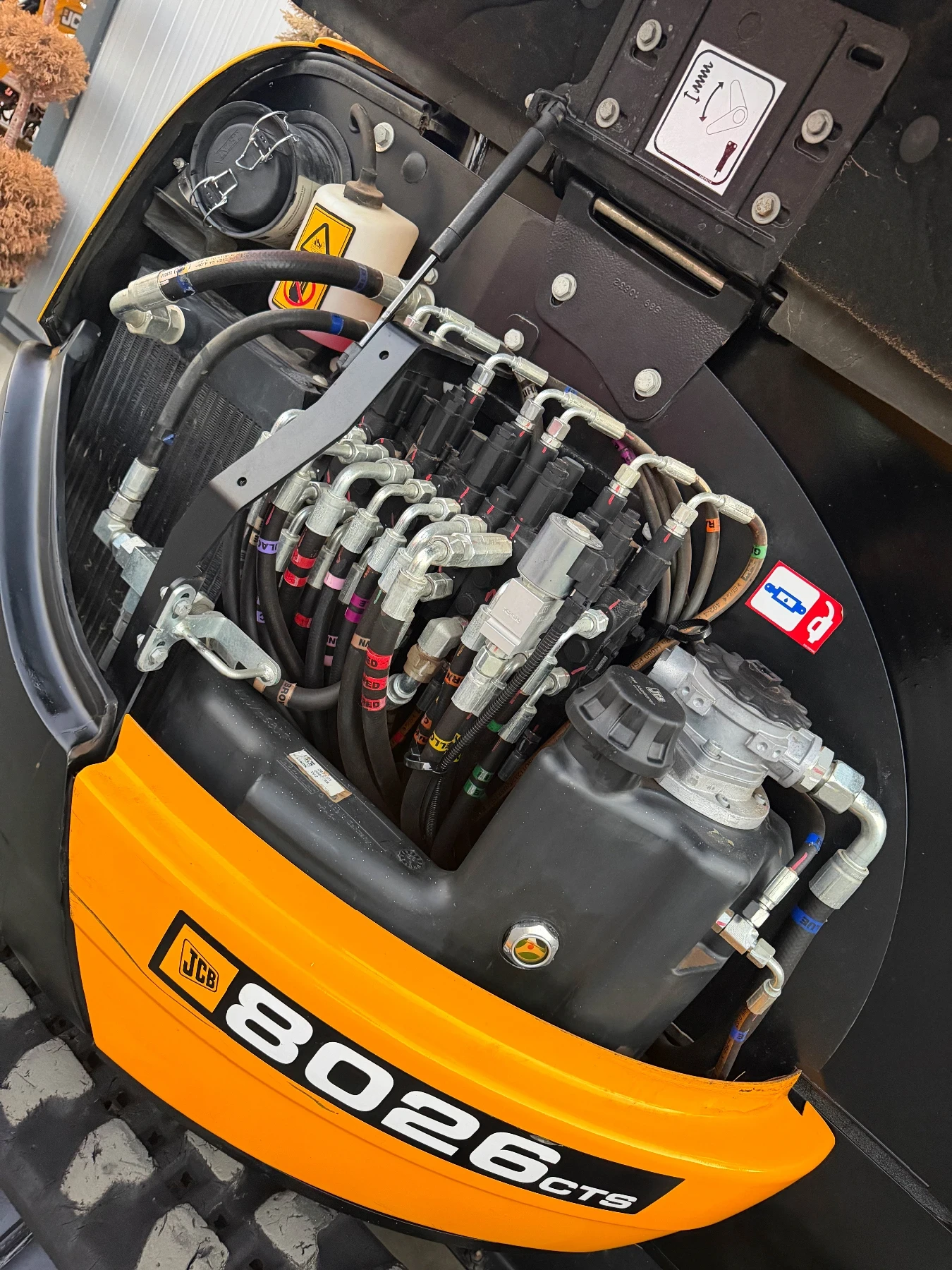 Багер JCB 8026 2.9т. 2023г., снимка 15 - Индустриална техника - 56646334
