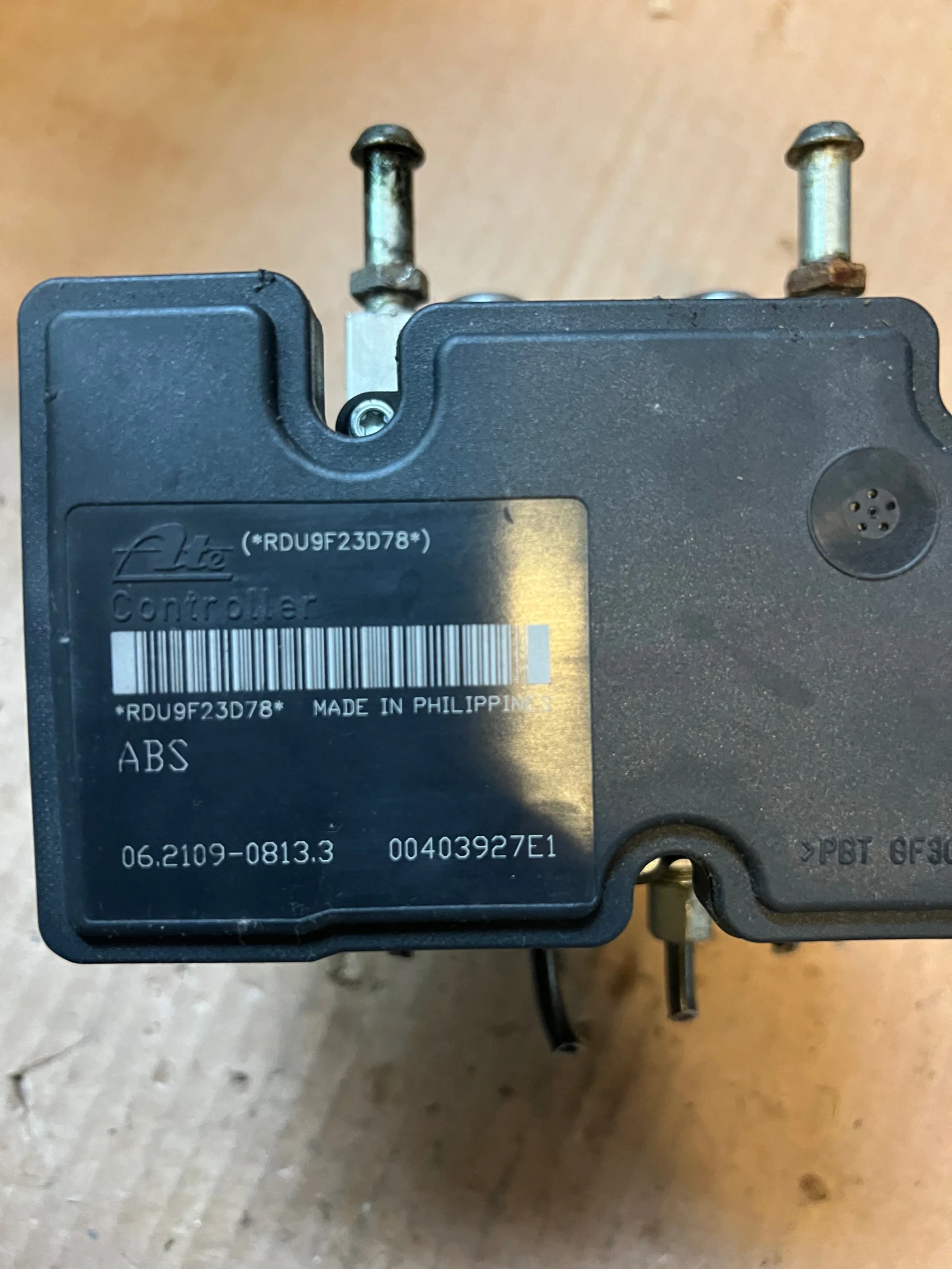 63J3 4WD Ate 06.2102-0577.4 ABS ����� SUZUKI SWIFT 4WD 06.2109-0813.3 | Mobile.bg � ����������� 2