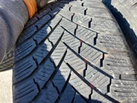 Гуми Зимни 225/50R17, снимка 5