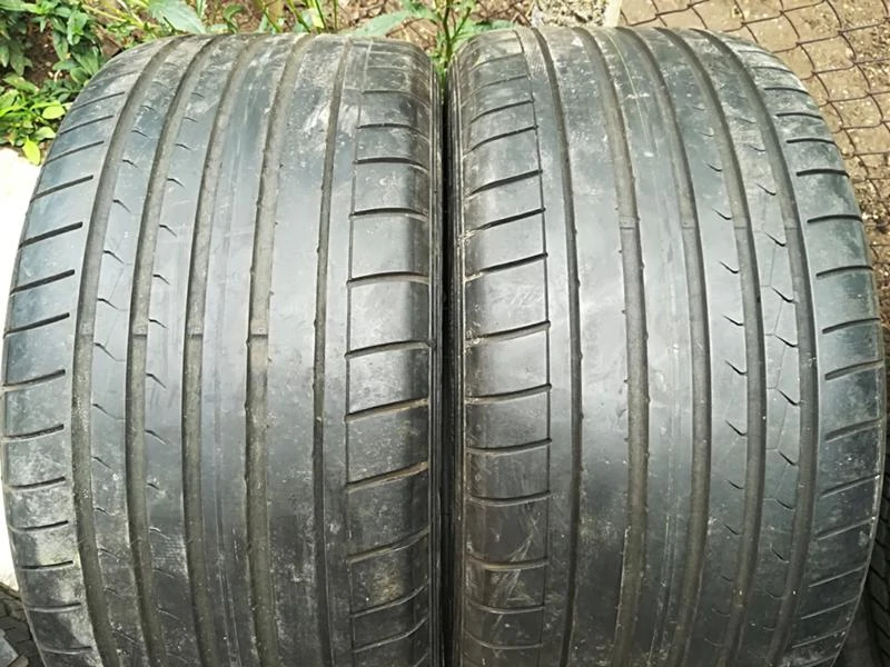 Гуми Летни 275/35R19, снимка 1 - Гуми и джанти - 22295696