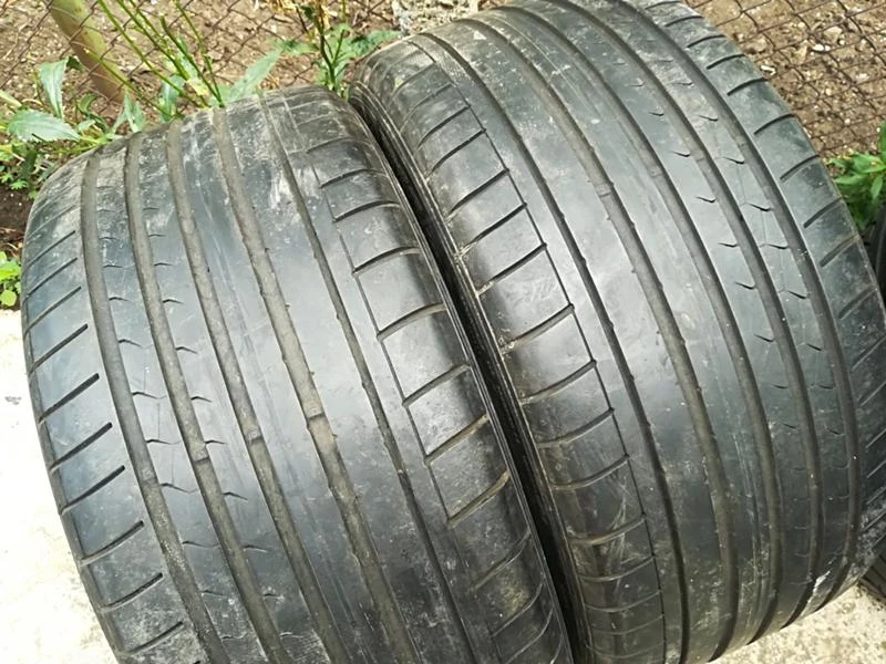 Гуми Летни 275/35R19, снимка 2 - Гуми и джанти - 22295696