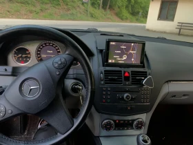 Mercedes-Benz C 220, снимка 10