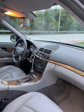 Mercedes-Benz E 320, снимка 1