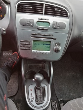 Seat Altea 2.0 TDI, снимка 17 - Автомобили и джипове - 43370904