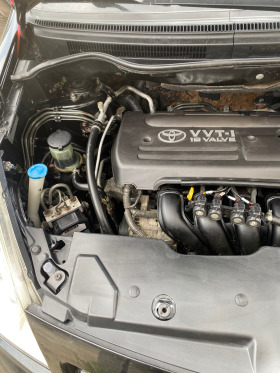 Toyota Corolla verso 1.8VVT-I 7места, снимка 14