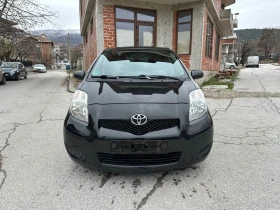 Toyota Yaris 1.3 facelift , снимка 2