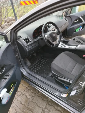 Toyota Avensis 2.0vvti , снимка 13
