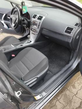 Toyota Avensis 2.0vvti , снимка 14