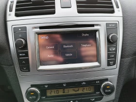 Toyota Avensis 2.0vvti , снимка 11