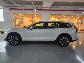 Volvo V60 КРАЙНА ЦЕНА: 39686 EUR !!!РЕАЛНА КРАЙНА ЦЕНА!!! | Auto.bg — изображение 5