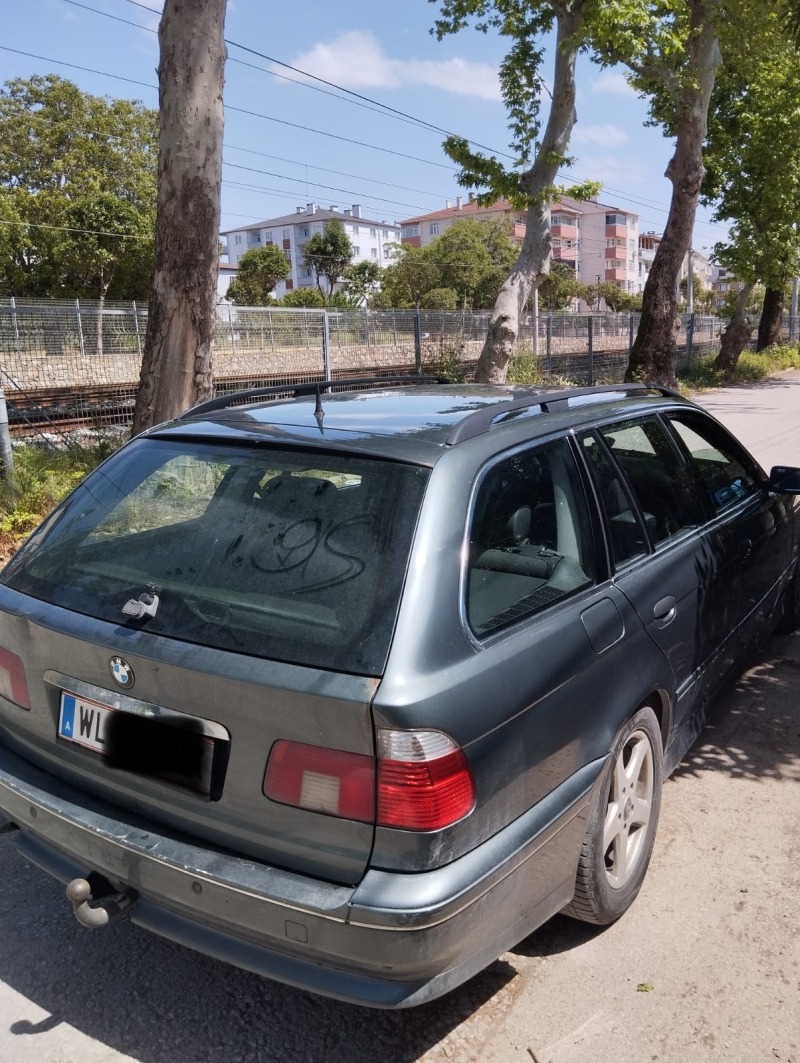 BMW 525, снимка 11 - Автомобили и джипове - 46278409